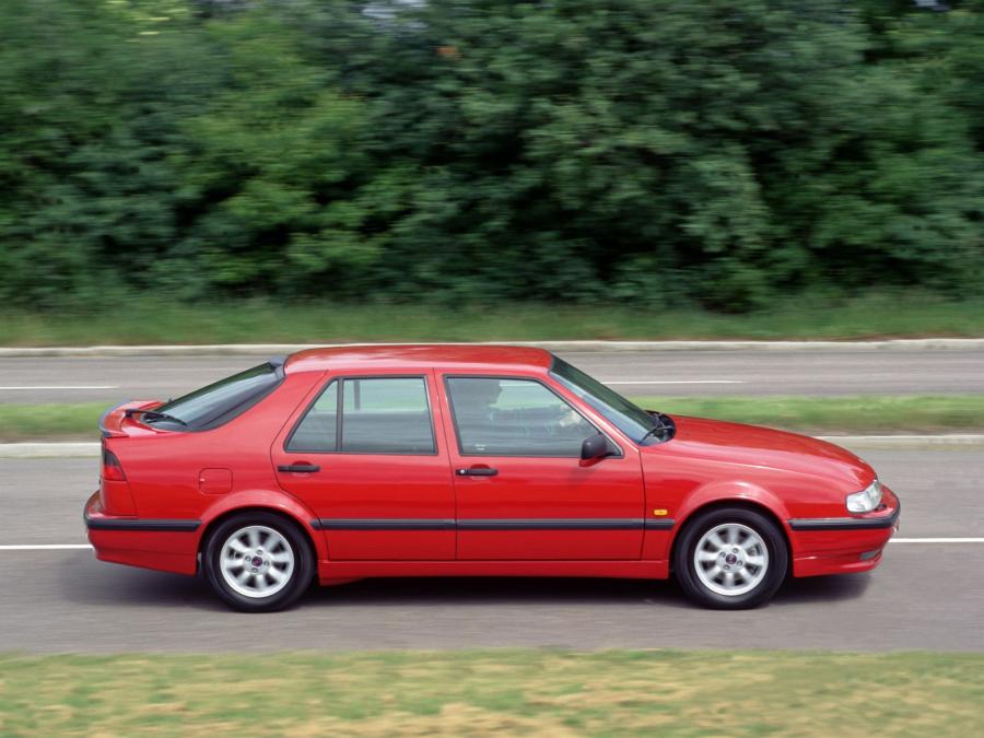  Saab 9000 CSE Anniversary Edition 1996 года  (фото 4 из 16)